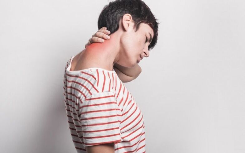 Durere la gât simptome ale osteochondrozei cervicale